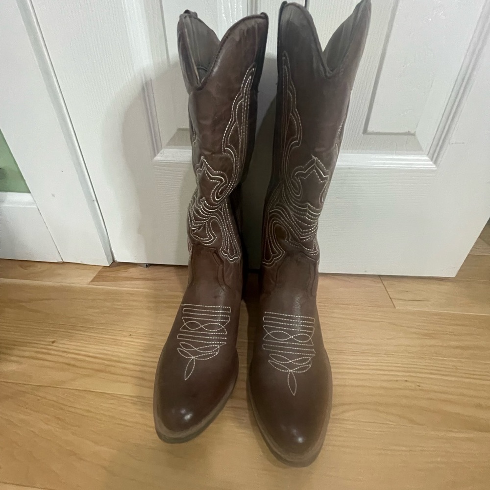 COCONUT COWBOY BOOT